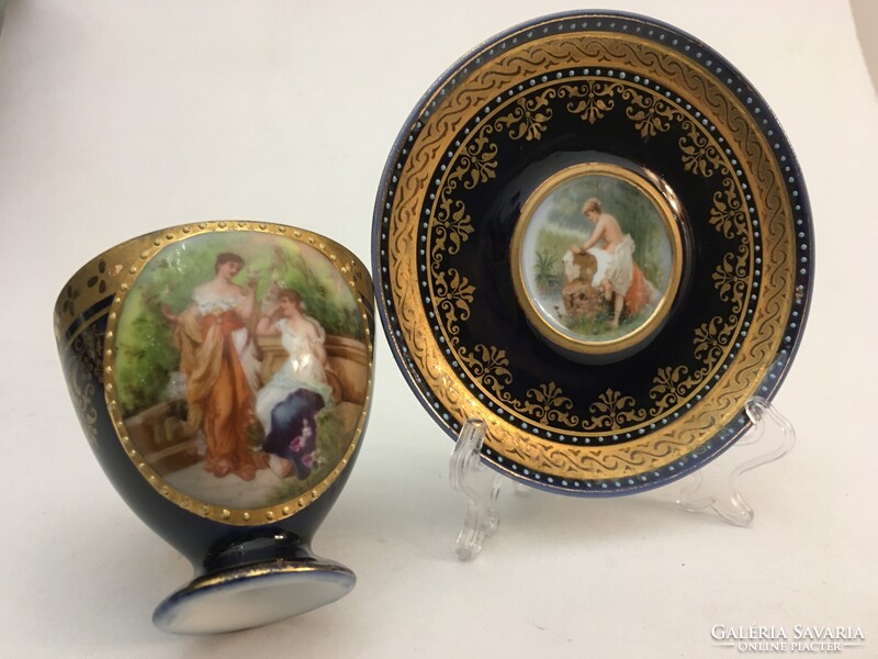 Cseh Altwien Angelika Kauffmann jelenetes kobaltkék porcelán dísz csésze + alj hibátlan állapotban