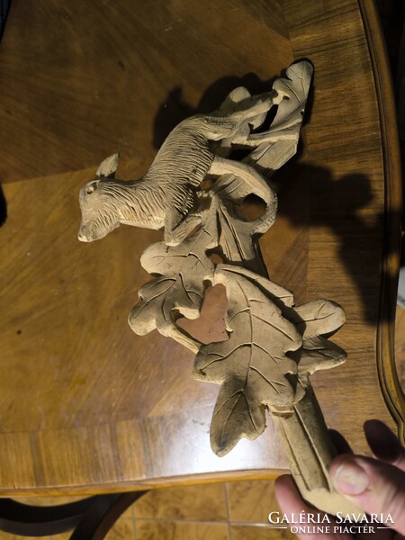 Gyönyörű faragott torony dísz bútor  vadàsz szarvas téna. Fekete Erdei Schwarzwaldi kakukk fali óra