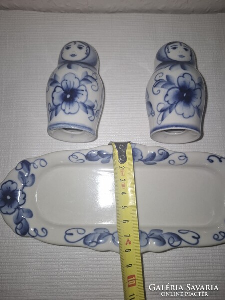 Ritka orosz GZHEL népi kézműves  só/borstartó szett, kék-fehér matrjoska babák szép állapotban eladó