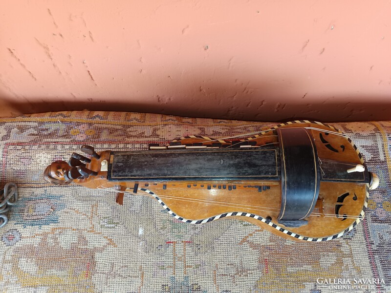 Biedermeier tekerőlant, nyenyere népi hangszer 18 az.