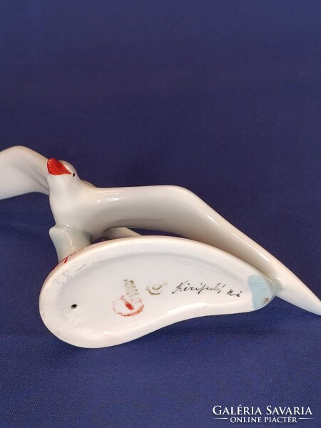 Kőbányai SIRÁLY porcelánfigura / nipp kézzel festve