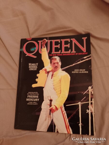 QUEEN  egyűttesrõl készűlt album  1992 és kiadás