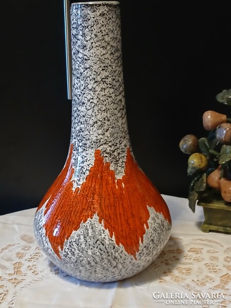 Kerezsi pearl ceramic vase
