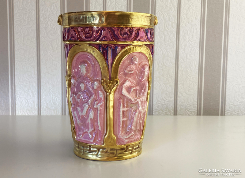 Zsolnay "Old Ivory" Irizáló dísztárgy – 1880-as évek