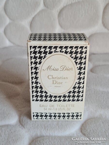 Christian Dior Miss Dior 75006 fekete fehér tyúklábmintás made in france retro parfüm illa időutazás