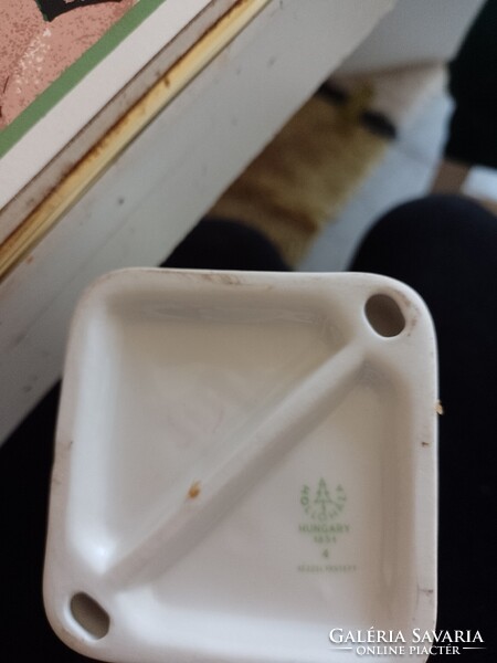 Antik Hollóházi  népviseletes ruhás lány