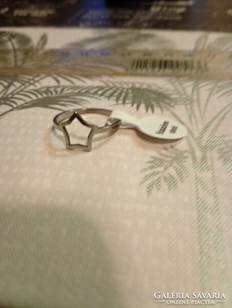 Nemesacél gyűrű 42..Hihetetlen aukciók és akciók folyamatosan !Vegye-Vigye