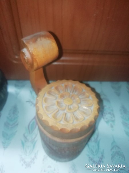 Szép fa megmunkált dohány tartó  ﻿Hihetetlen aukciók és akciók folyamatosan !Vegye .vigye