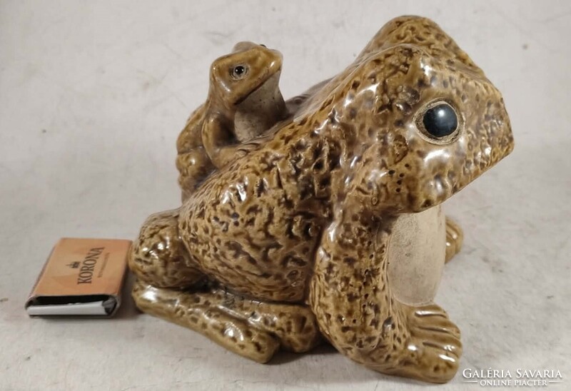Glazed ceramic frog with small frog 254