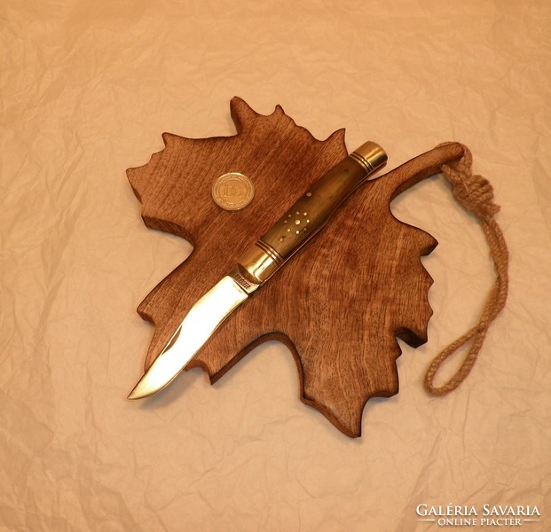 HEGYI maskara, gyűjteményből, megújulva. Kés, bicska, tőr, borotva.