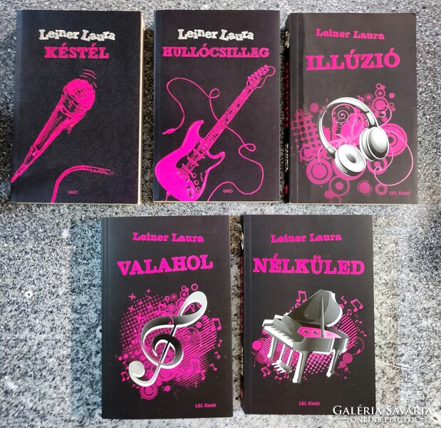 Leiner Laura: Bexi-sorozat 1-5 kötete. ( Késtél-Hullócsillag-Illúzió-Nélküled-Valahol )