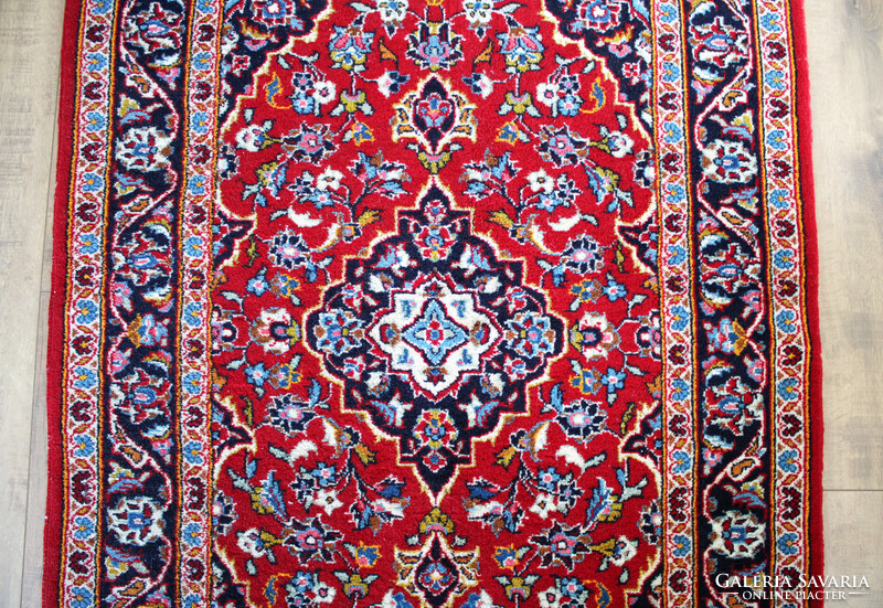 KÁSHÁN / KESHAN 105 x 150 cm iráni kézi perzsaszőnyeg, igazi ritkaság, használt, de szép állapotban