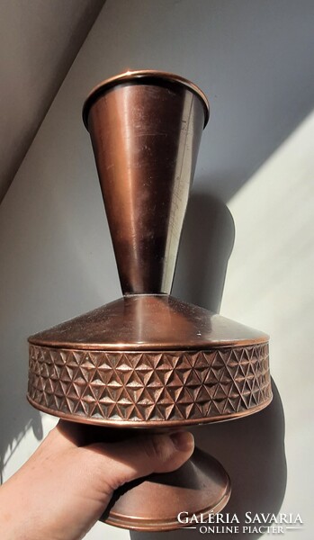 Retro geometrikus mintájú és formájú réz váza (26cm)