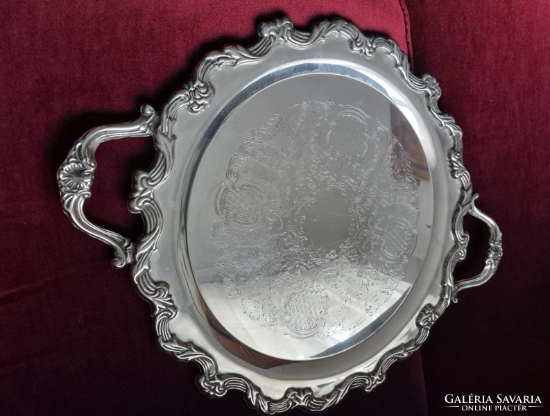 Ezüstözött kínáló tálca