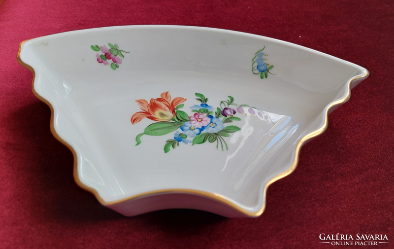 Herendi kézzel festett porcelán tálka