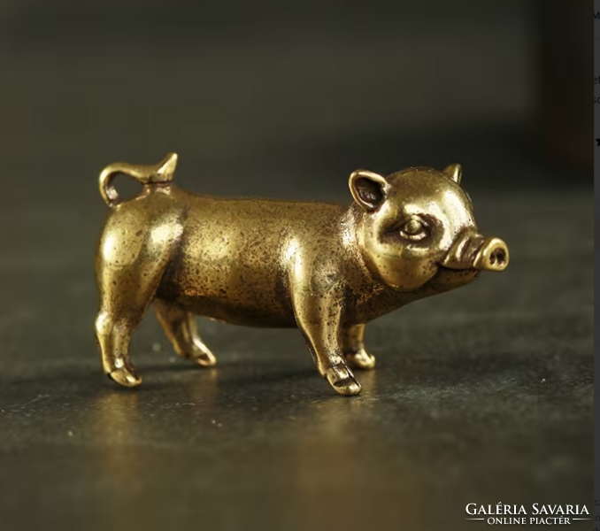 Tömör, öntött réz malac figura