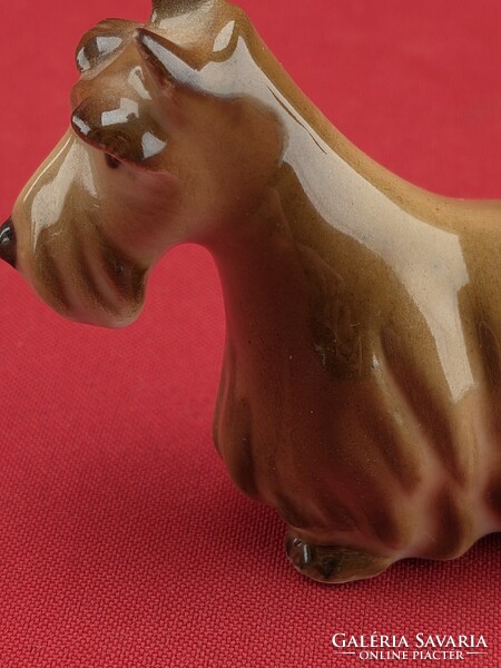 Zsolnay skót terrier