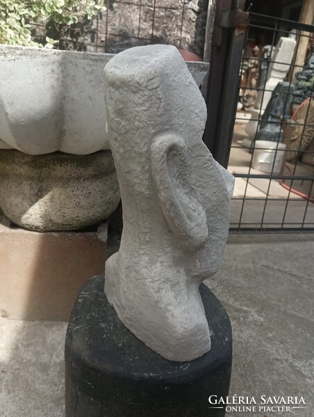 Egzotikus Kerti kő szobor Minimál kertépítő elem  Moai Husvét szigeti Fej  40cm fehér