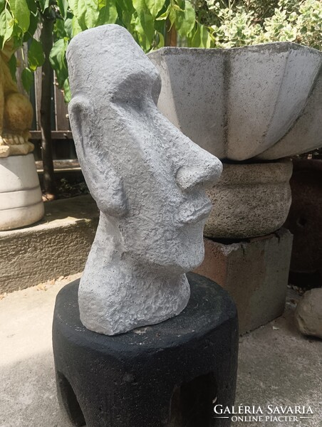 Egzotikus Kerti kő szobor Minimál kertépítő elem  Moai Husvét szigeti Fej  40cm fehér
