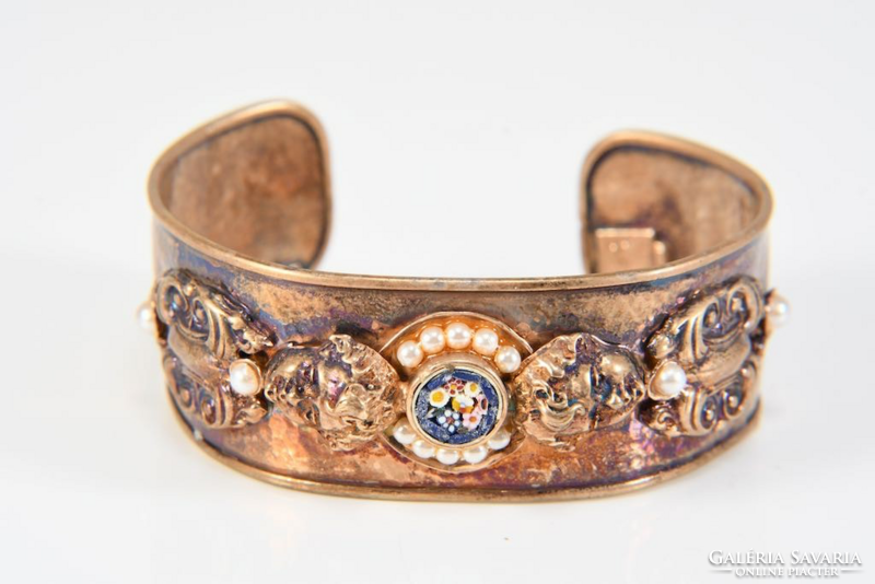 Ezüst  karperec Millefiori és putto