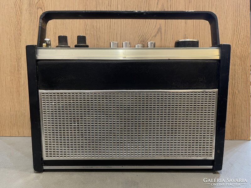 Videoton BR 113 Camping de Luxe