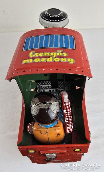 Retró csengős mozdony (T:195)