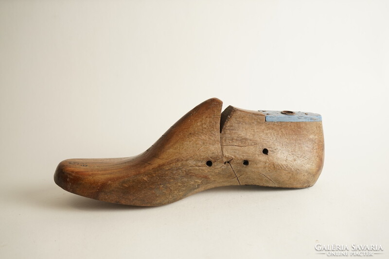 Mid Century Sámfa / Régi Fa Suszter Kellék / Retró / Diófa ?