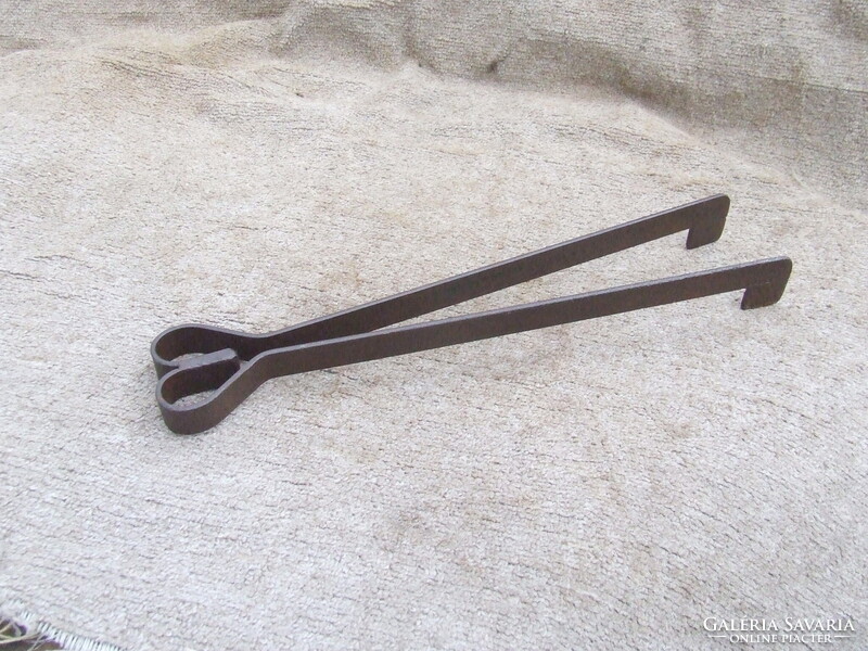 Régoi kályha eszköz parázscsipesz