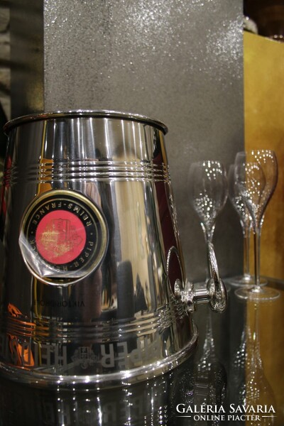 CHAMPAGNE CLUB - Piper-Heidsieck × Viktor & Rolf „Upside Down” pezsgőhűtő, 2007-es limitált kiadásl