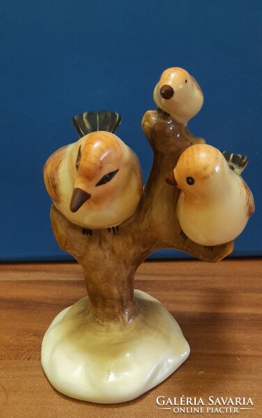 Aquincum porcelán madár család