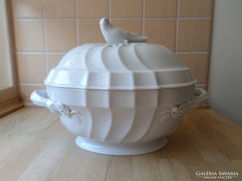 Herendi fehér porcelán leveses tál madaras fogóval