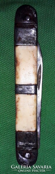 Antik jelzett fém / csontnyeles stílusos bicska 14 cm a penge 6 cm a képek szerint