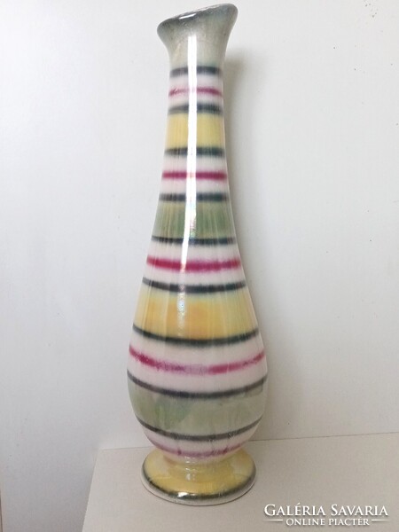Iparművész Kerámia, csíkos váza