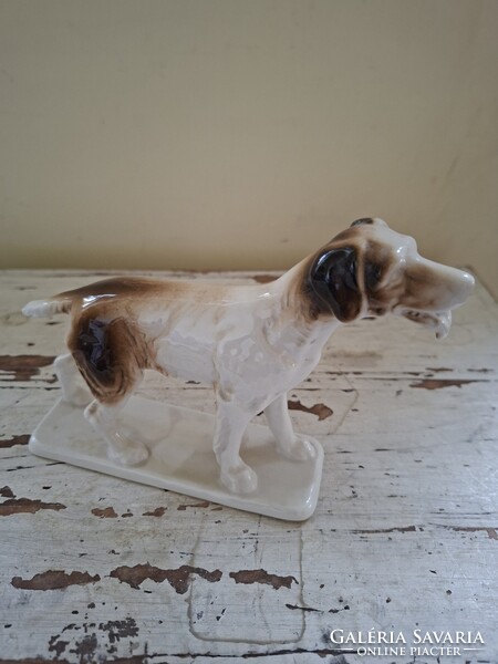 Royal Dux porcelán kutya