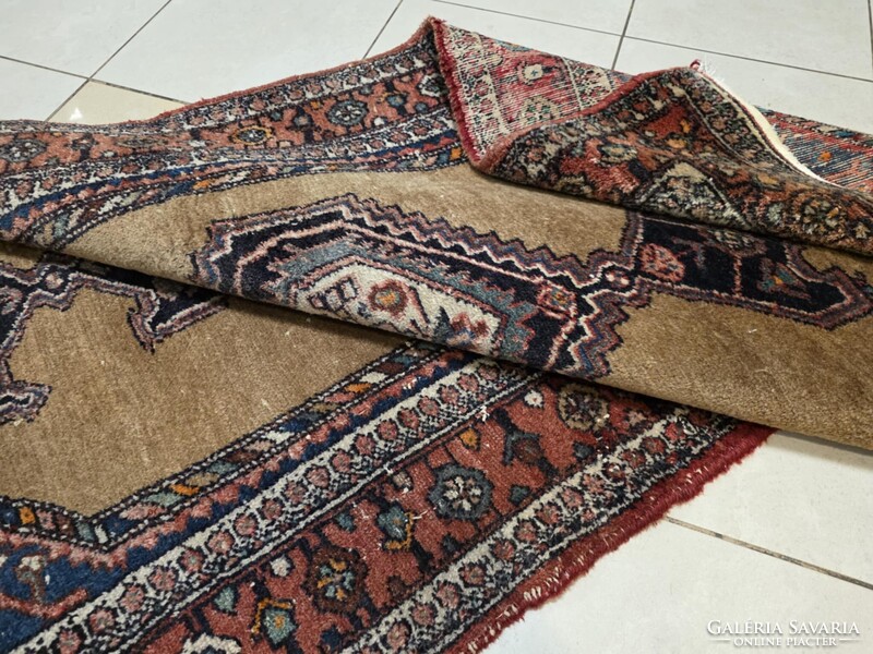 Half-round Iranian Hamadan 135x222 vintage hand-woven wool Persian rug FZ131
