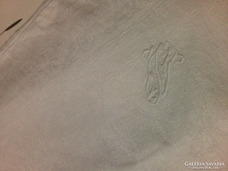 Szép mintájú damaszt szalvéta monogram hímzéssel, hibátlan, 100 éves (4)