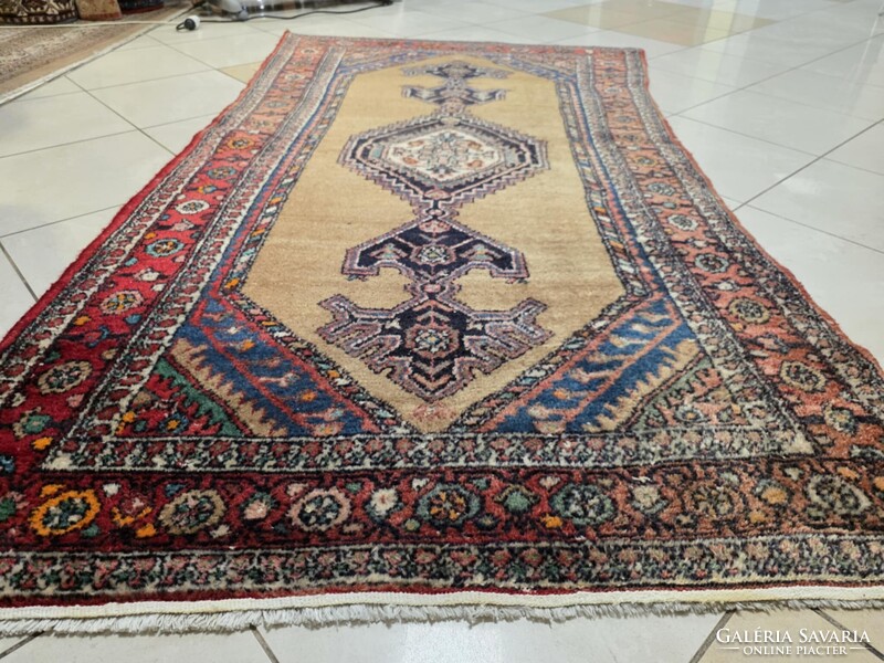 Half-round Iranian Hamadan 135x222 vintage hand-woven wool Persian rug FZ131