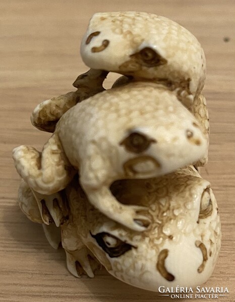 Antik japán csont netsuke – 19. század vége / 20. század eleje