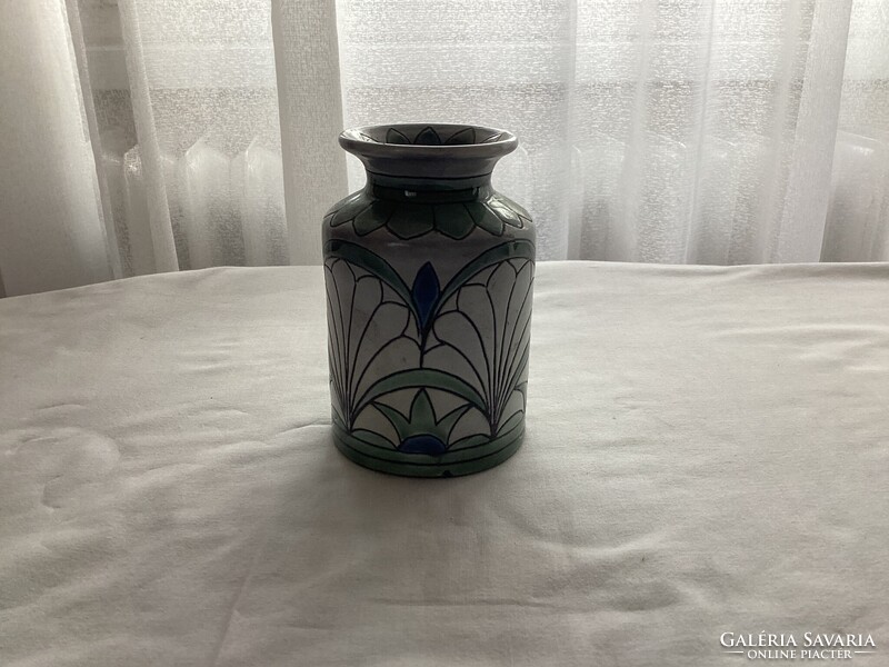 Gálffy Ildikó kerámia váza .