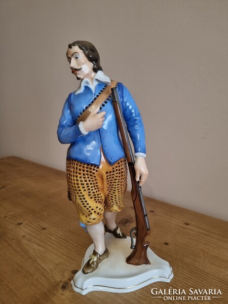 Herendi Muskétás áttört nadrágban