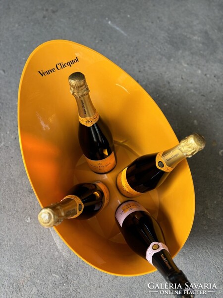 CHAMPAGNE CLUB - Veuve Clicquot jégtál – 6 palackos fesztivál pezsgőhűtő