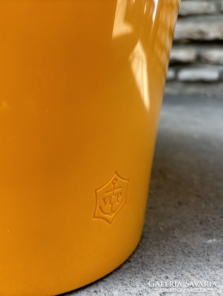CHAMPAGNE CLUB - Veuve Clicquot jégtál – 6 palackos fesztivál pezsgőhűtő