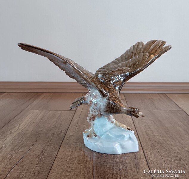 Régi Herendi porcelán sas madár figura
