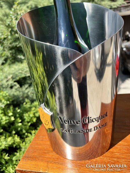 CHAMPAGNE CLUB - Veuve Clicquot „La Grande Dame” Polírozott Acél Pezsgőhűtő