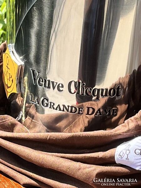 CHAMPAGNE CLUB - Veuve Clicquot „La Grande Dame” Polírozott Acél Pezsgőhűtő
