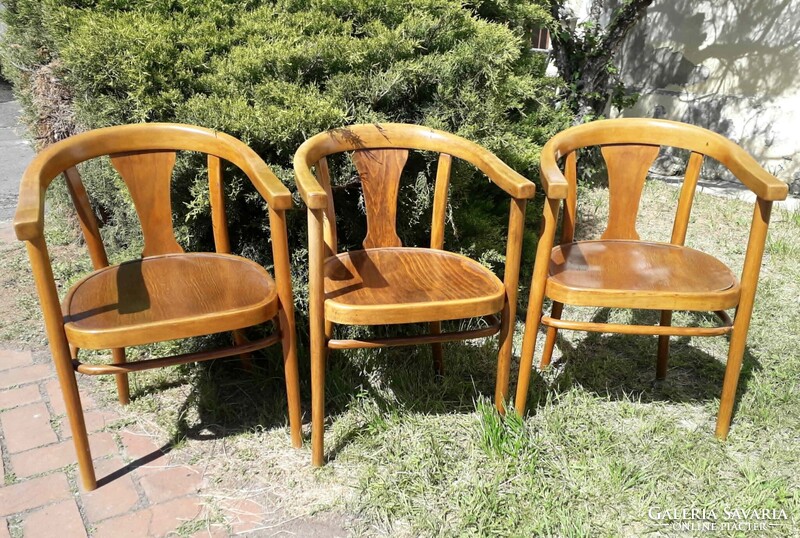3 db. Thonet karszék, szék, kis fotel.