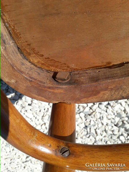 3 db. Thonet karszék, szék, kis fotel.