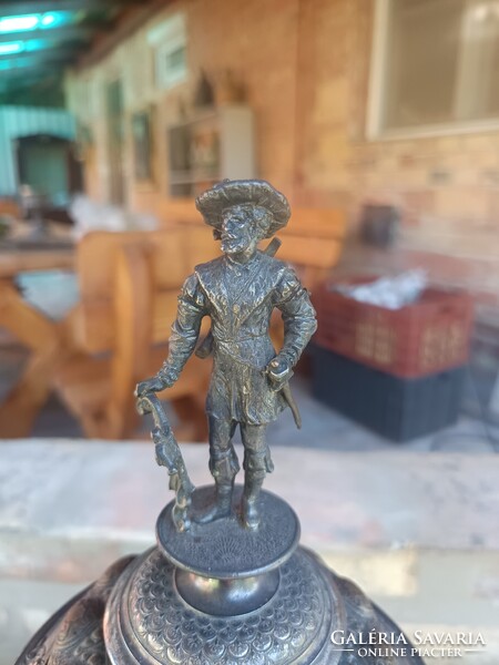 Reneszánsz stílusú ón kupa. Würtenbergben készült 19 sz.
