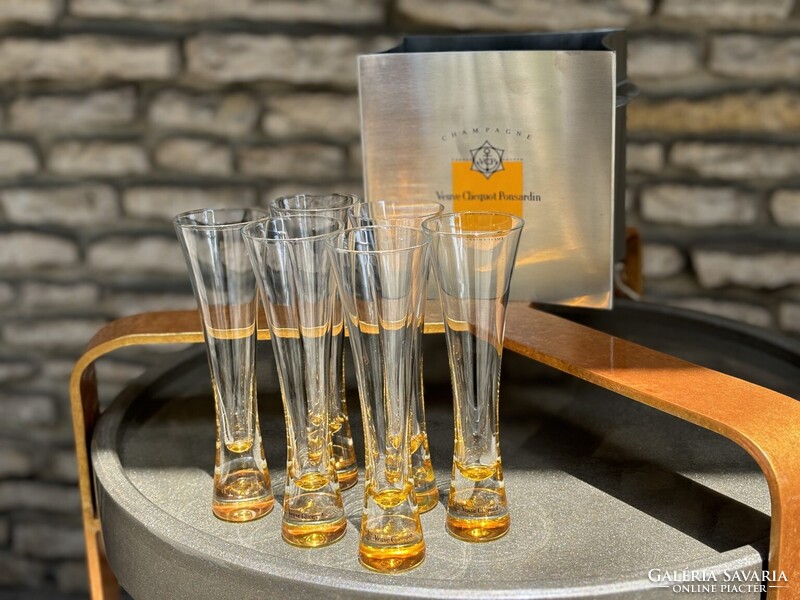 CHAMPAGNE CLUB - Veuve Clicquot „Trendy” pezsgőspohár készlet – 6 db kézzel készült