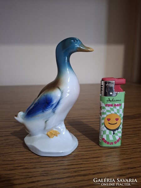 Porcelain duck. 12.3 Cm. Flawless. Marked